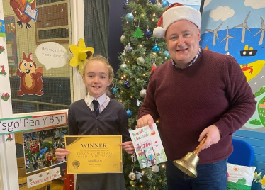 Arty animals land schoolgirl top prize in Christmas Card competition